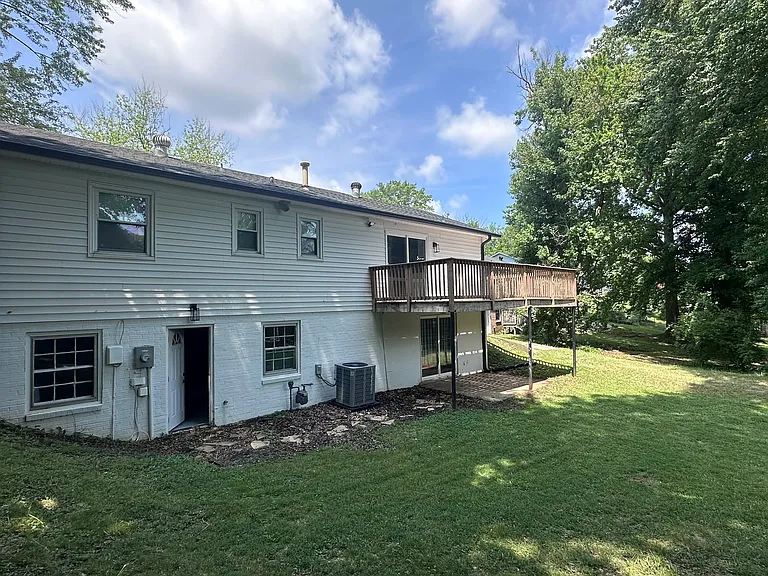2909 Woodhill Ln — Photo 31