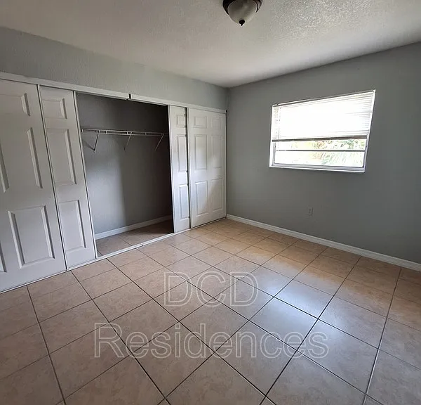612 S Sally Ln #14 — Photo 6