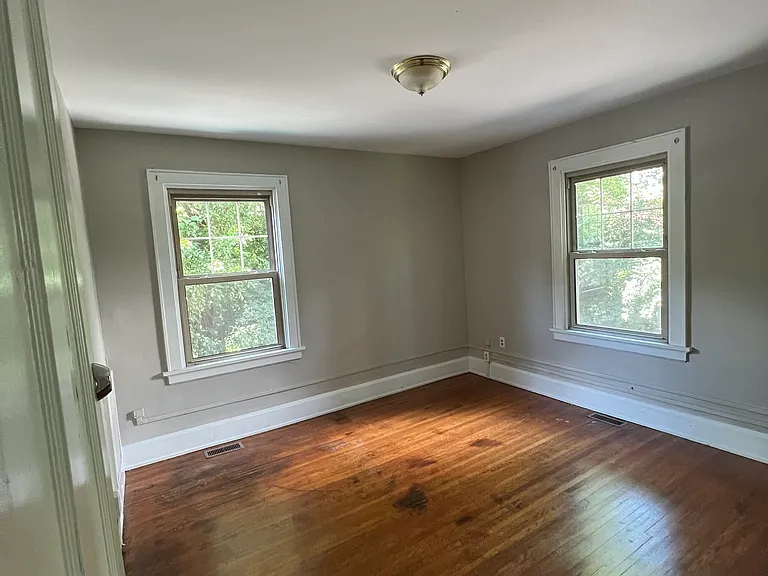 4038 Clifton Ave #2 — Photo 12
