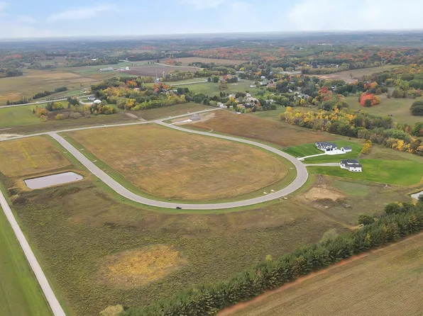 223 E Crest Loop, Saint Stephen, MN 56375