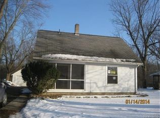 205 Dhu Varren Ct, Ann Arbor, MI 48105