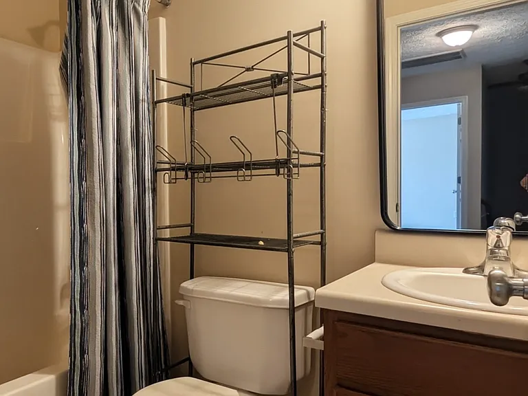 1806 Raj Dr — Photo 19