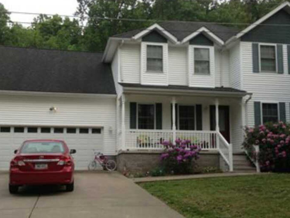 cozy  and quiet private road