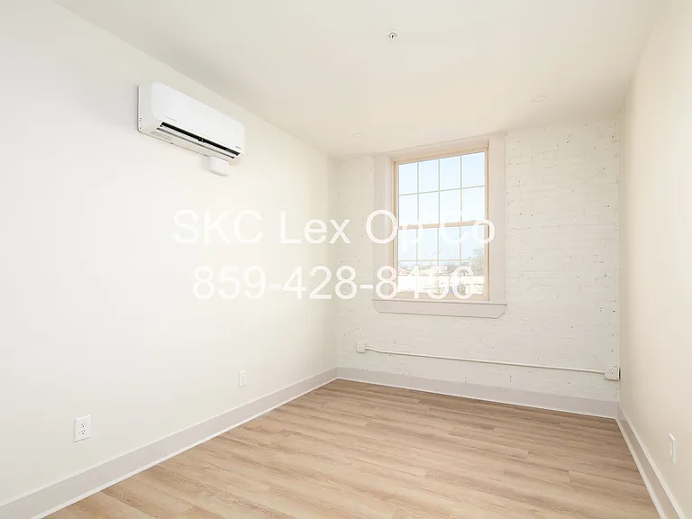 139 N Main St #A — Photo 14