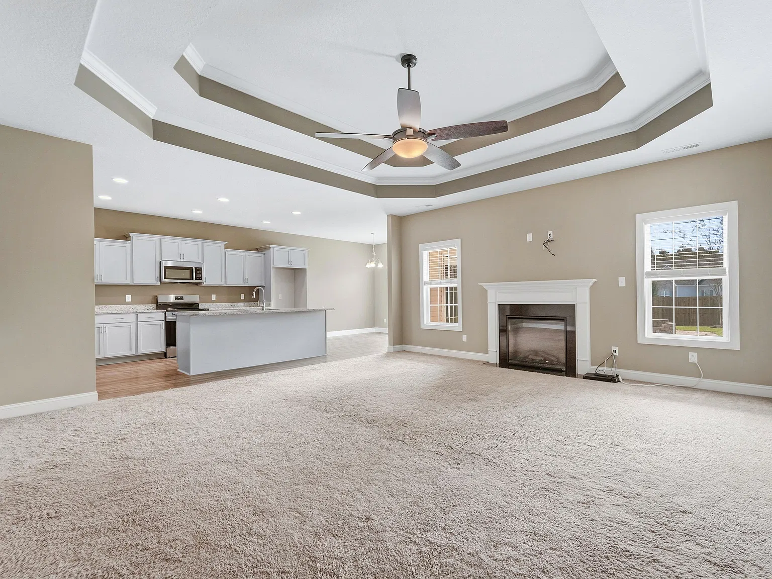 4 bed, 3196 sqft, $3,150 — Photo 3