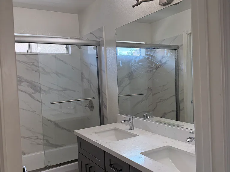 1147 Legend Cir — Photo 9
