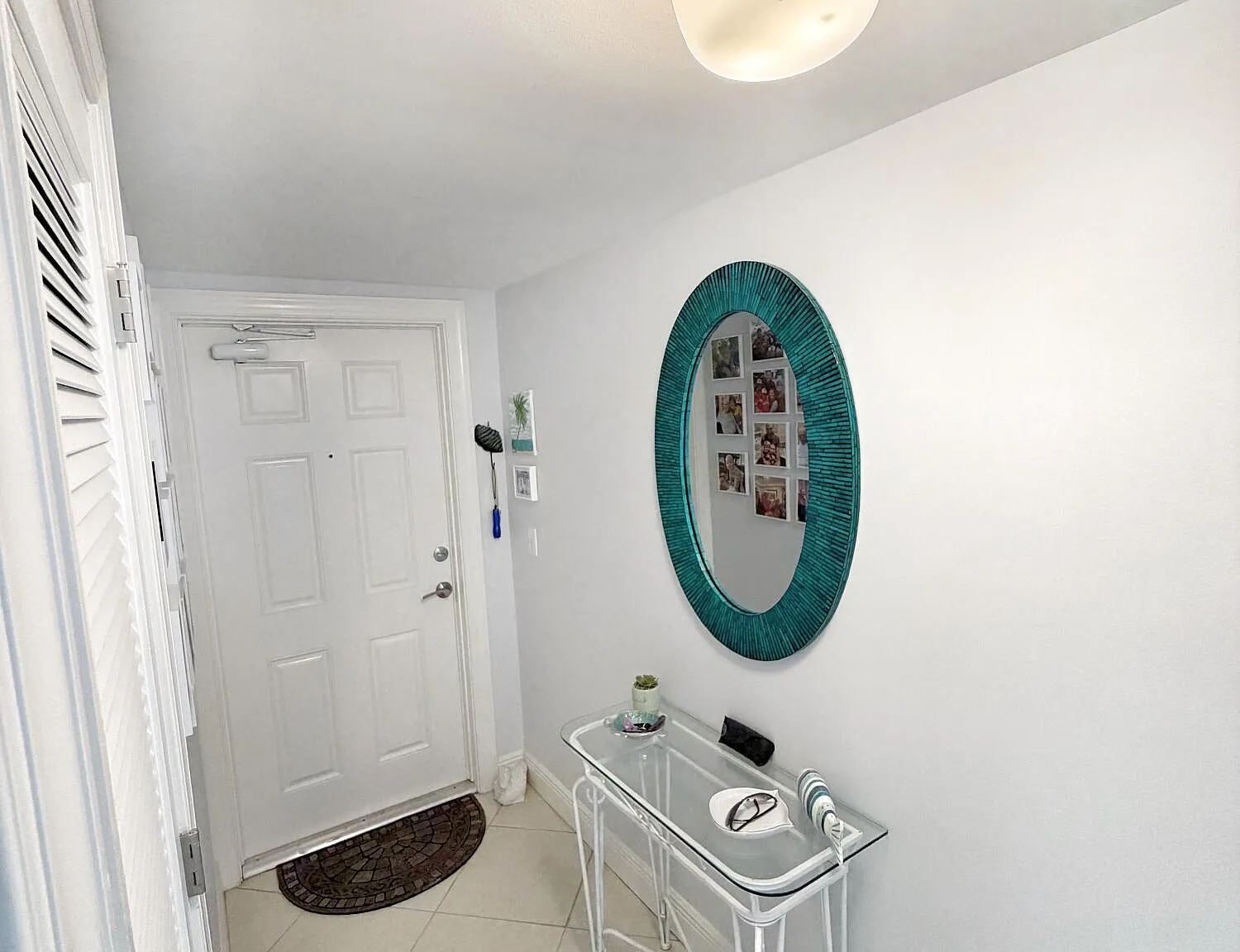 2 bed, 2.0 bath, 1211 sqft, $2,500 — Photo 2