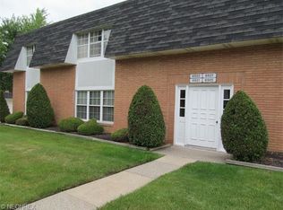 6921 N Parkway Dr #6921, Cleveland, OH 44130