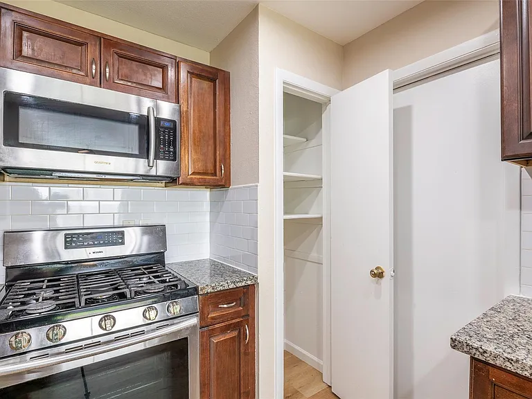 1262 Rock Canyon Dr — Photo 15
