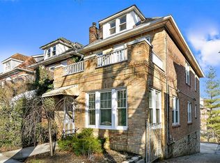 6130 Delafield Ave, Bronx, NY 10471