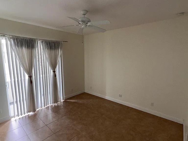 10320 SW Stephanie Way #7-208 — Photo 4