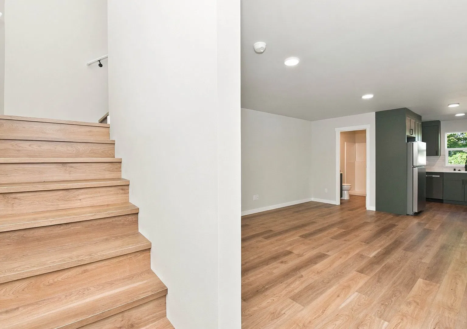 1019 Jersey Street — Photo 4