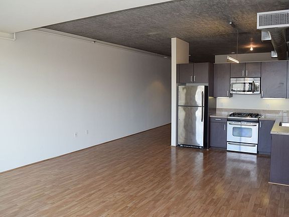 4th image of 1818 L St Unit 708