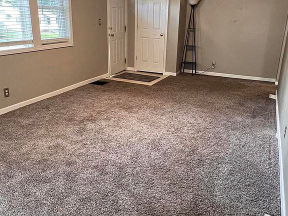 3rd image of 524 W 29th St