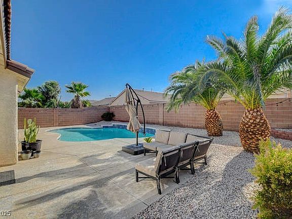 2nd image of 4721 Vincent Hill Ct
