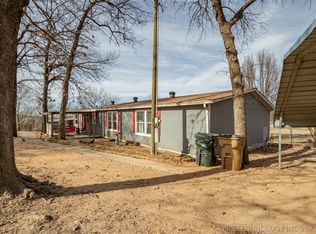 219 Mistletoe Ln, Mead, OK 73449