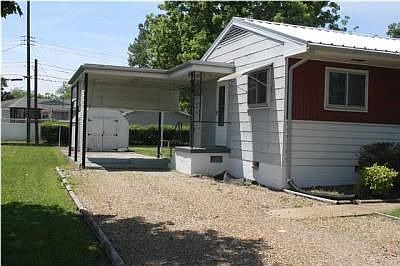 2nd image of 4328 Esterbrook Dr