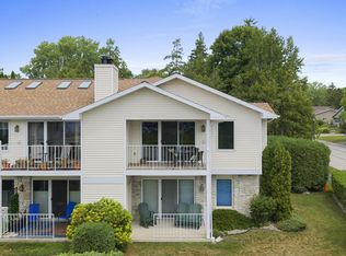 Snug Harbor, Sturgeon Bay, WI 54235