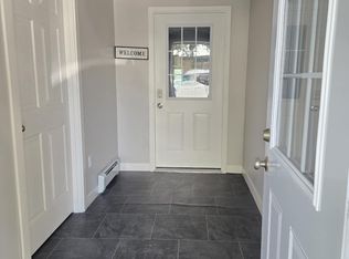 70190 Main St APT 4, Richmond, MI 48062