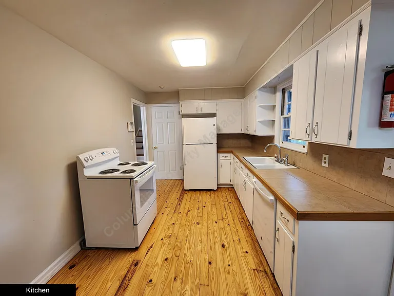 4033 Yale Ave — Photo 8