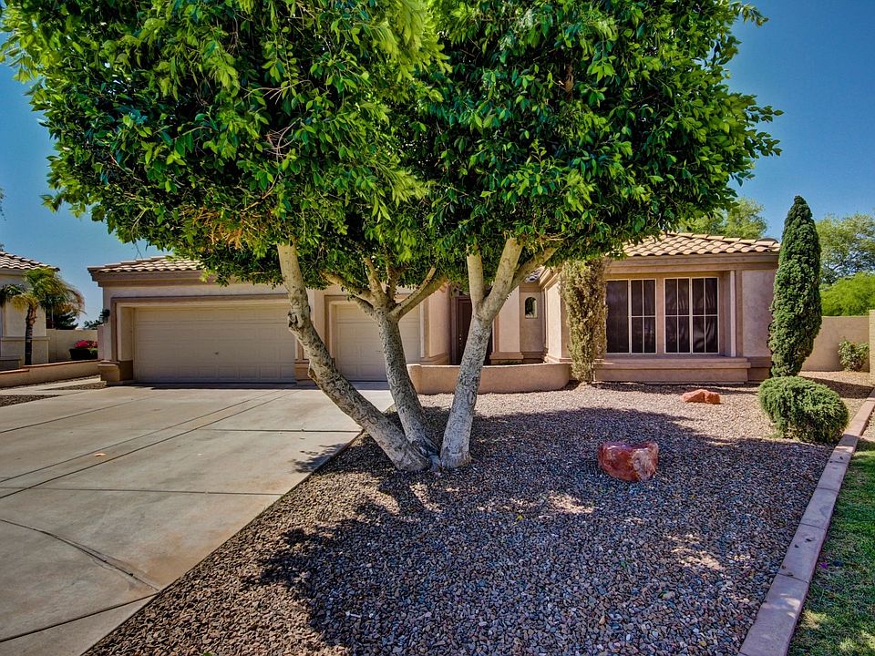 1st image of 2984 S Santa Anna Ct