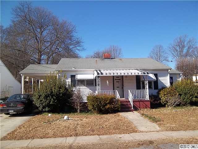 1st image of 810 Miller St