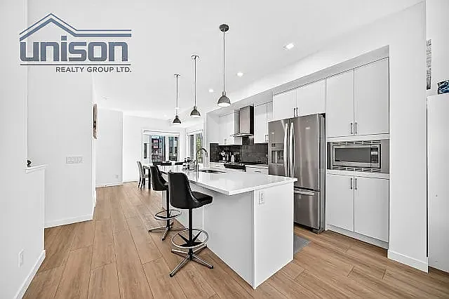 175 Greenbriar Pl NW — Photo 3