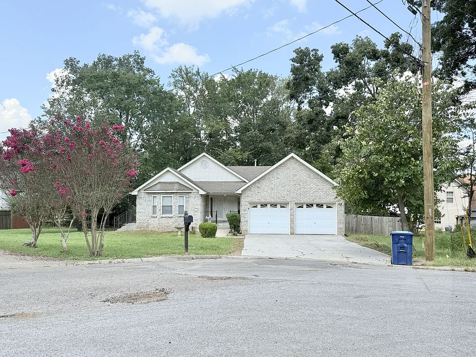 1st image of 413 Mountain View Ct