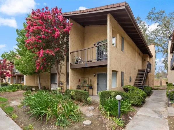 3252 Little Mountain Dr, San Bernardino, CA 92405