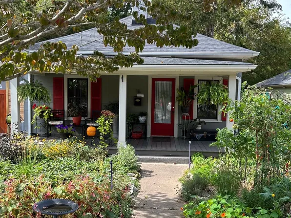 16 Murdock Ave, Asheville, NC 28801