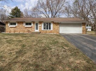 6 Celia Ct, Madison, WI 53711