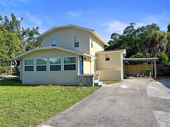5th image of 2820 17th Ave W