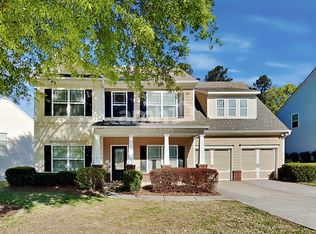 2145 Village Green Dr, Fairburn, GA 30213