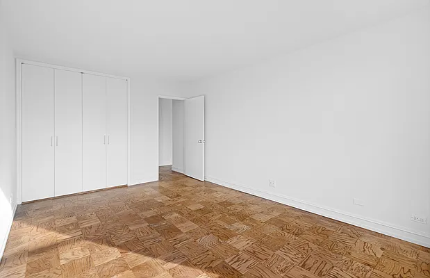 Rented by CitySites Real Estate Group | media 20