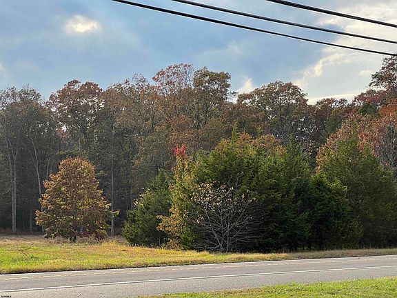 2nd image of 940 Route 50