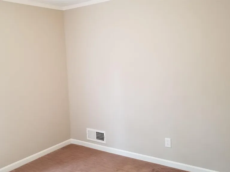 303 Cedar Creek Rd #G — Photo 8