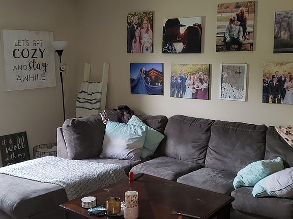3rd image of 702 E Tilden Dr