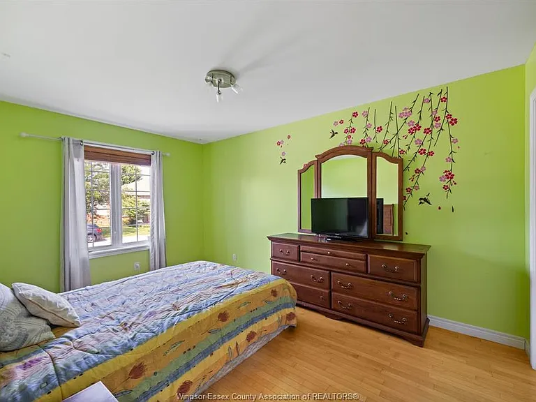 2315 Kevin St — Photo 5