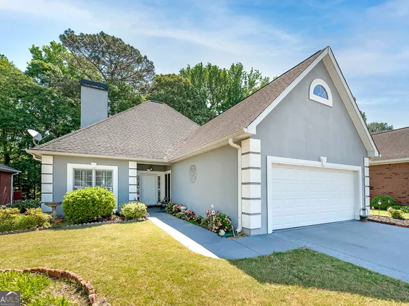 7578 Livingston Dr, Jonesboro, GA 30236
