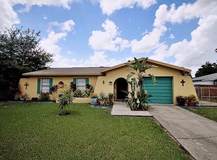 709 Falkirk Ave, Valrico, FL 33594