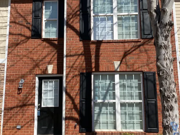 1830 Grove Way, Hampton, GA 30228