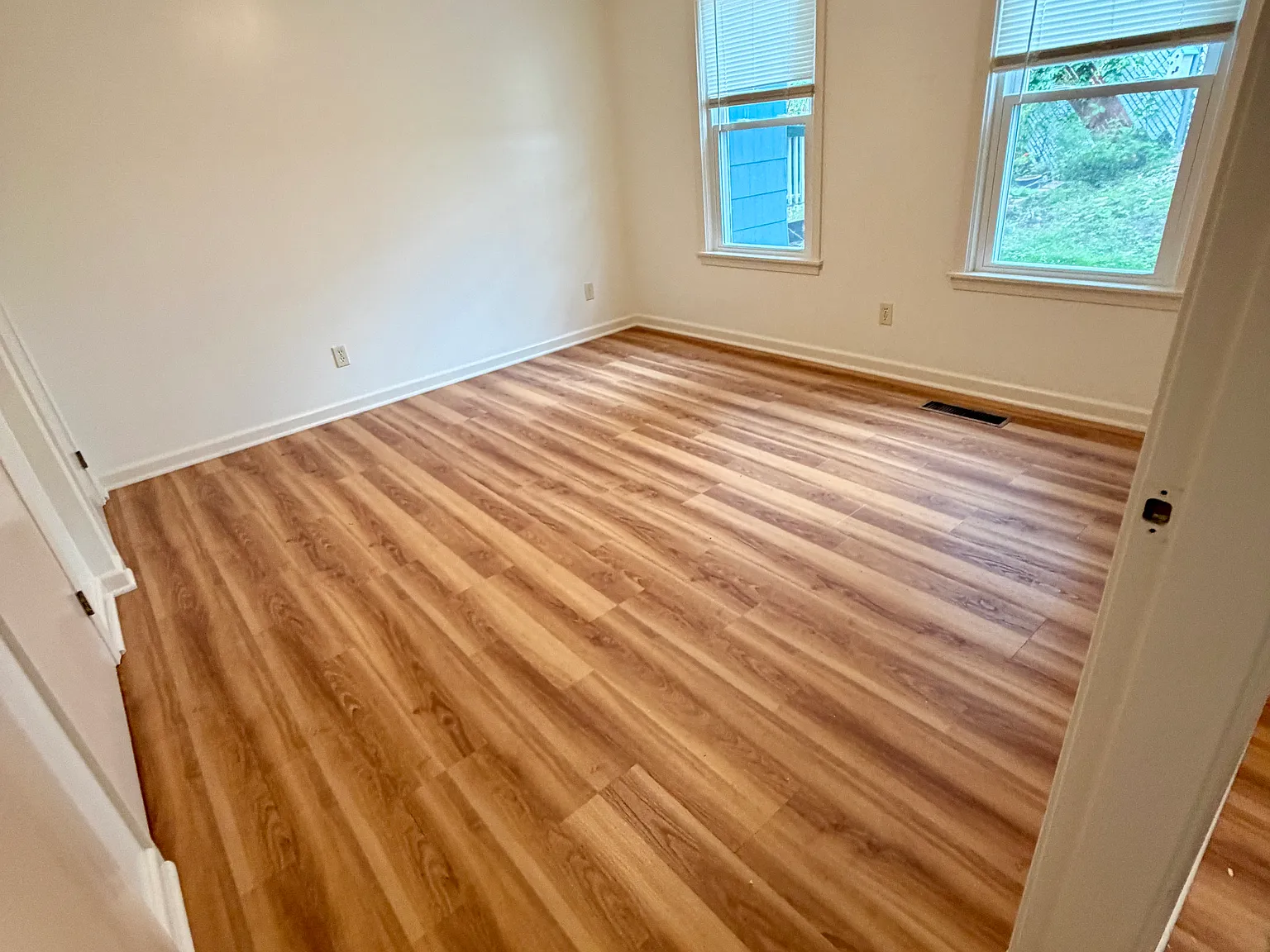 2 bed, 1134 sqft, $2,650 — Photo 4