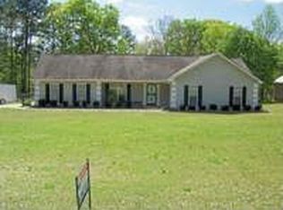 137 Greenbriar Trl, Lagrange, GA 30241