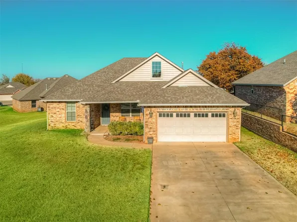 1858 N Main St, Blanchard, OK 73010