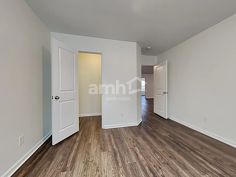 106 Vango Dr — Photo 19