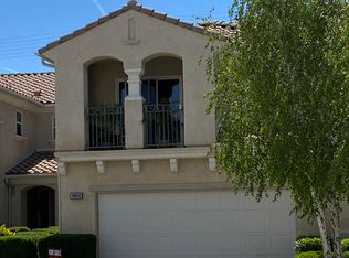 19856 Via Kalban, Newhall, CA 91321