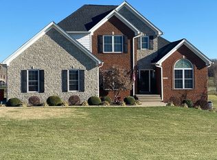 23 Lawndale Ct, Elizabethtown, KY 42701