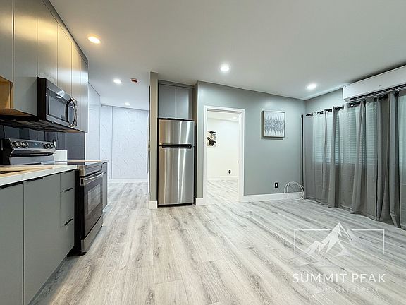 5th image of 236 N San Gabriel Ave #8