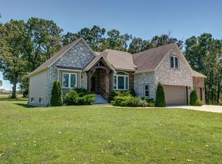 225 Kings Ct, Ozark, MO 65721
