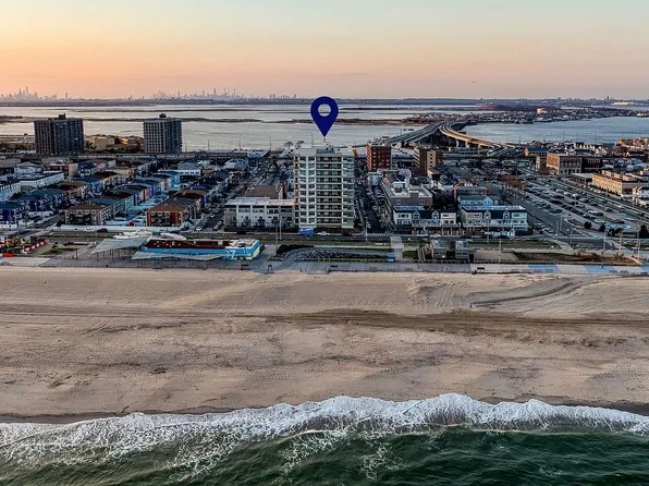 96-10 Shore Front Pkwy #7C, Far Rockaway, NY 11693